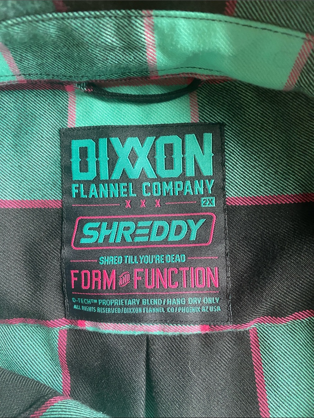 DIXXON Green and Black plaid Casual Button-Down flannel Shirt - Picture 2 of 4